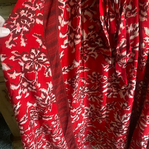 Red Floral Boho MIDI Dress - Picture 14 of 14